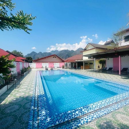 Khampaseuth Hotel Vang Vieng Exteriér fotografie