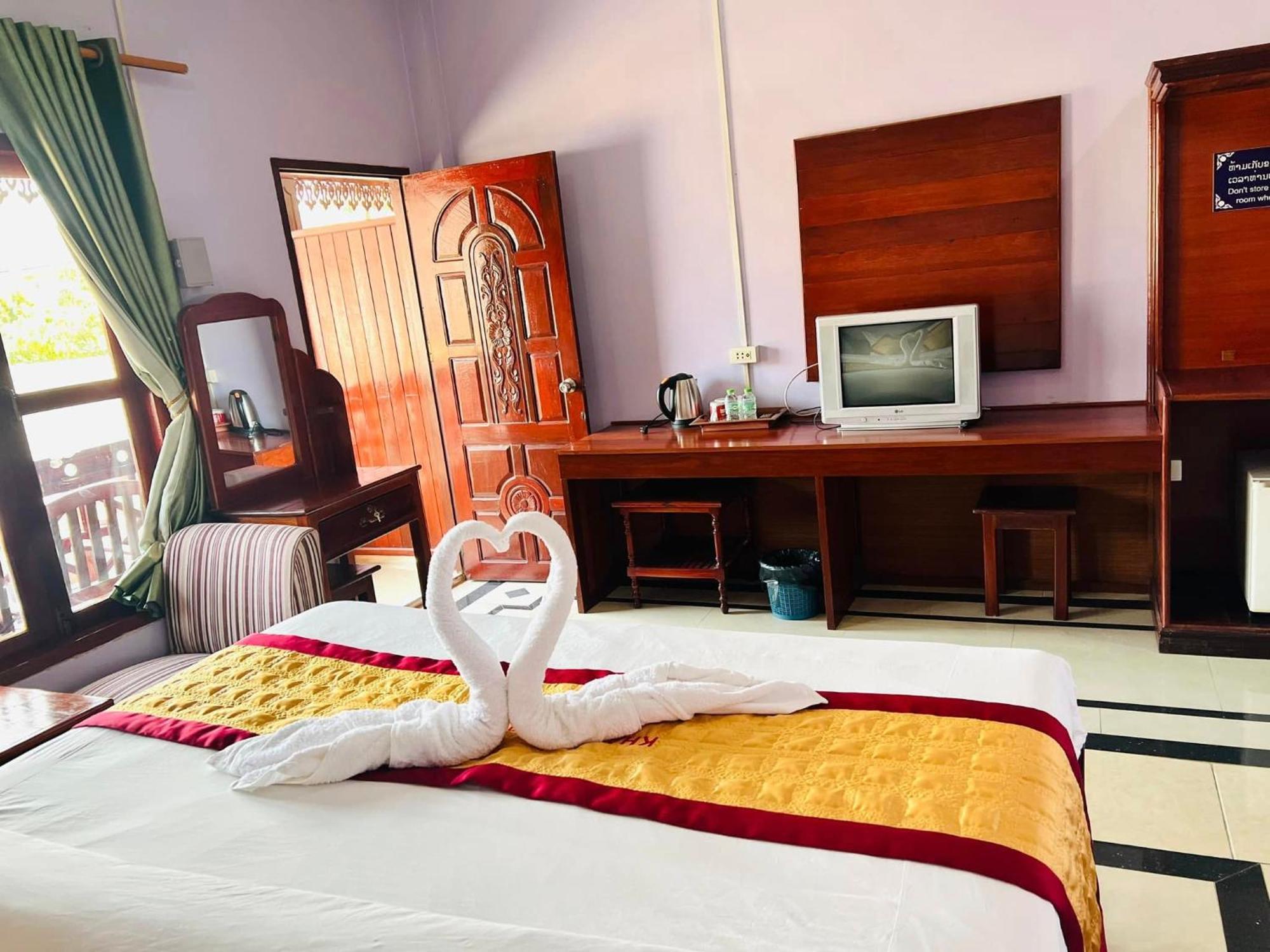 Khampaseuth Hotel Vang Vieng Exteriér fotografie