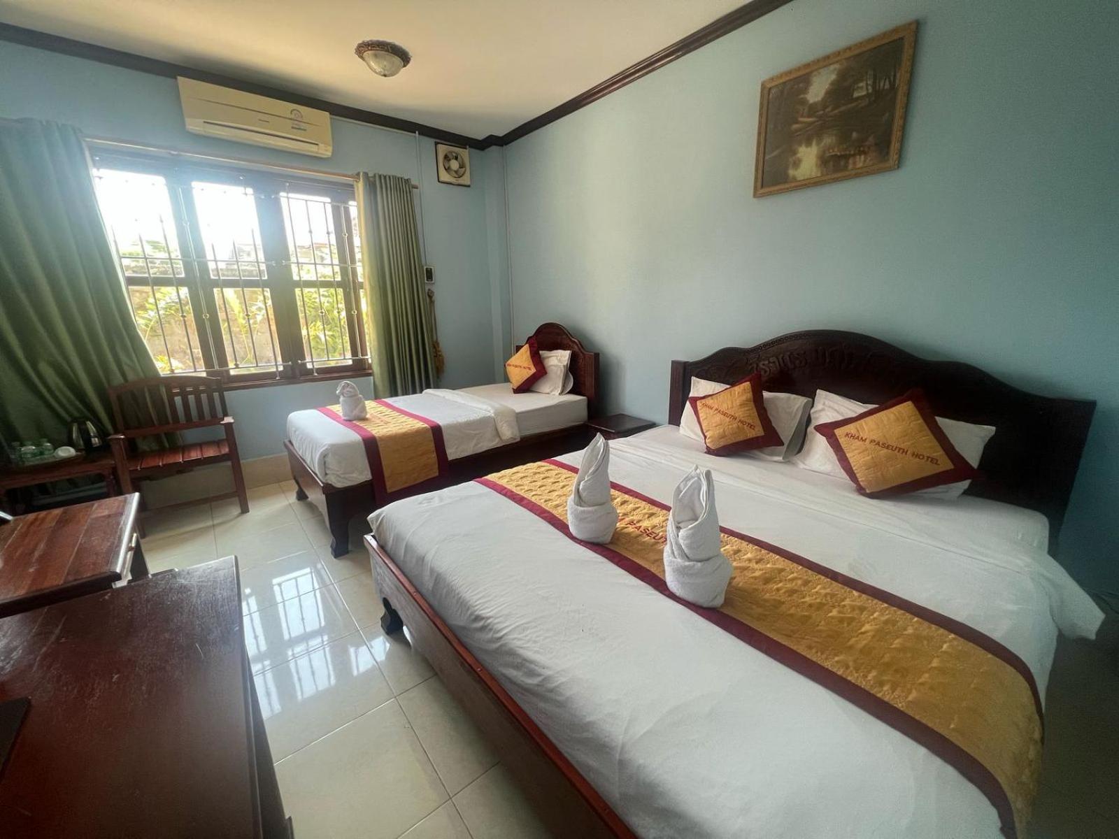Khampaseuth Hotel Vang Vieng Exteriér fotografie