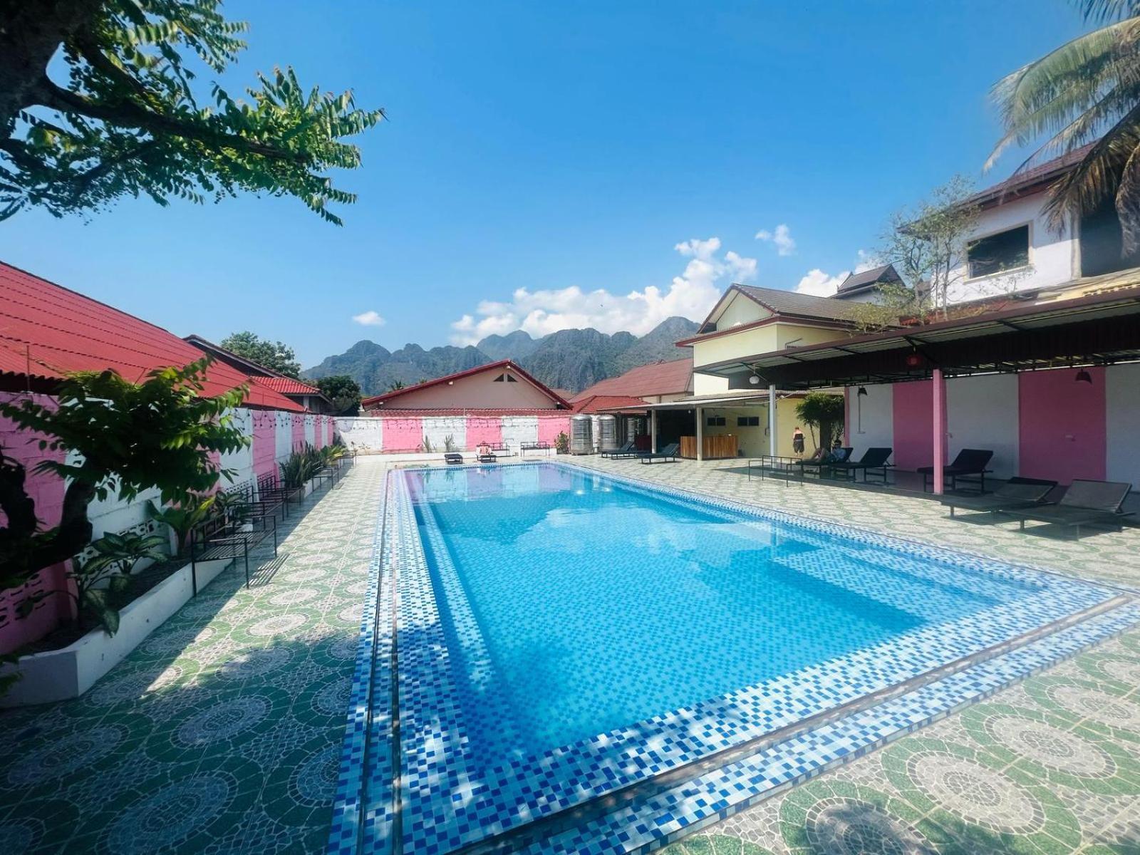 Khampaseuth Hotel Vang Vieng Exteriér fotografie